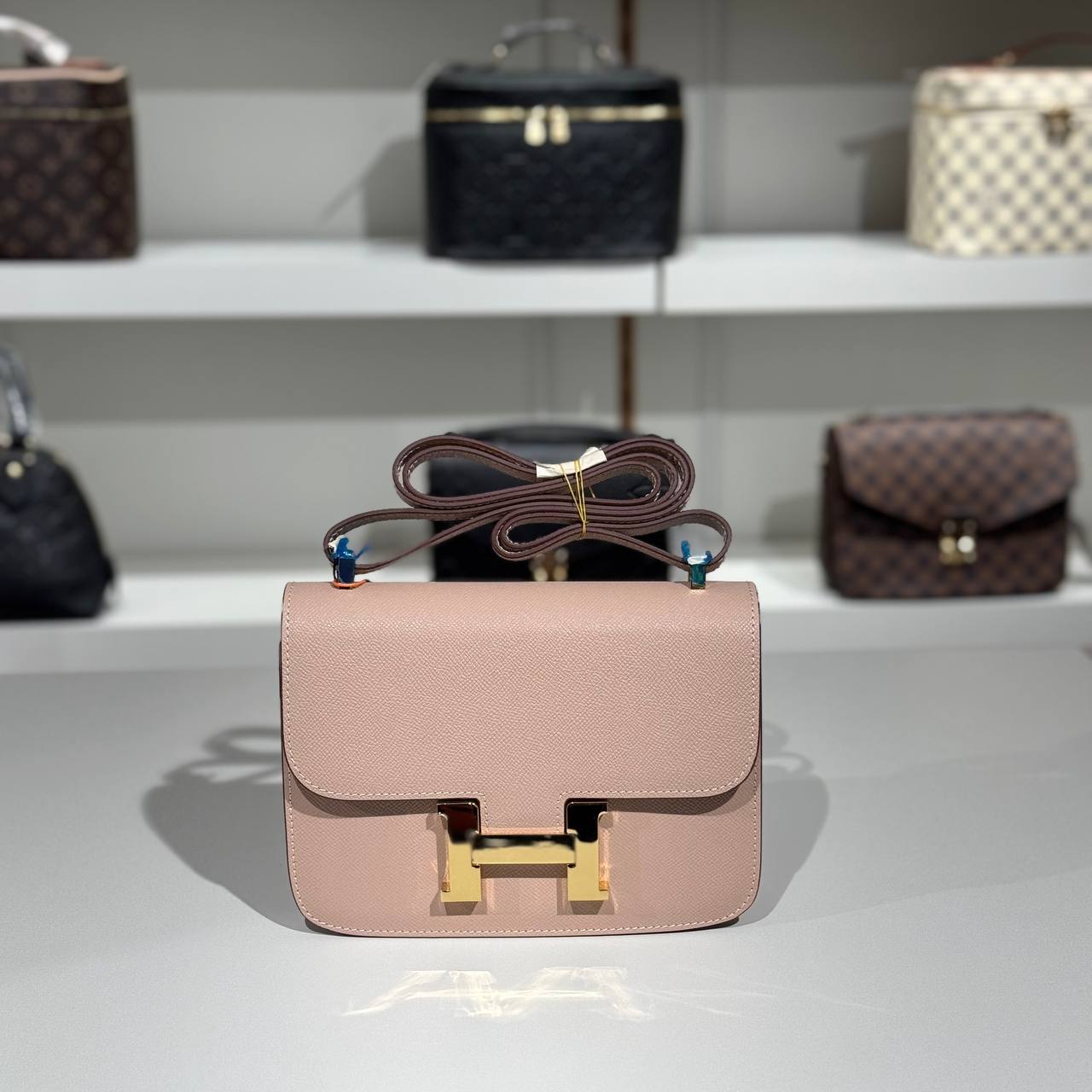 Hermes 01701