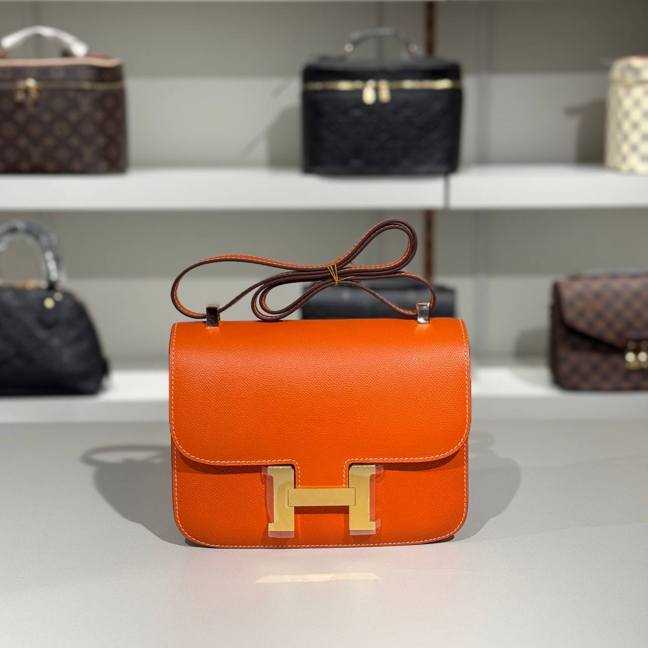 Hermes 01701