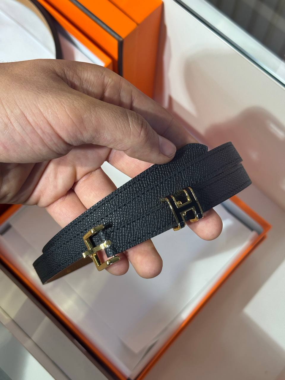 Hermes B1112