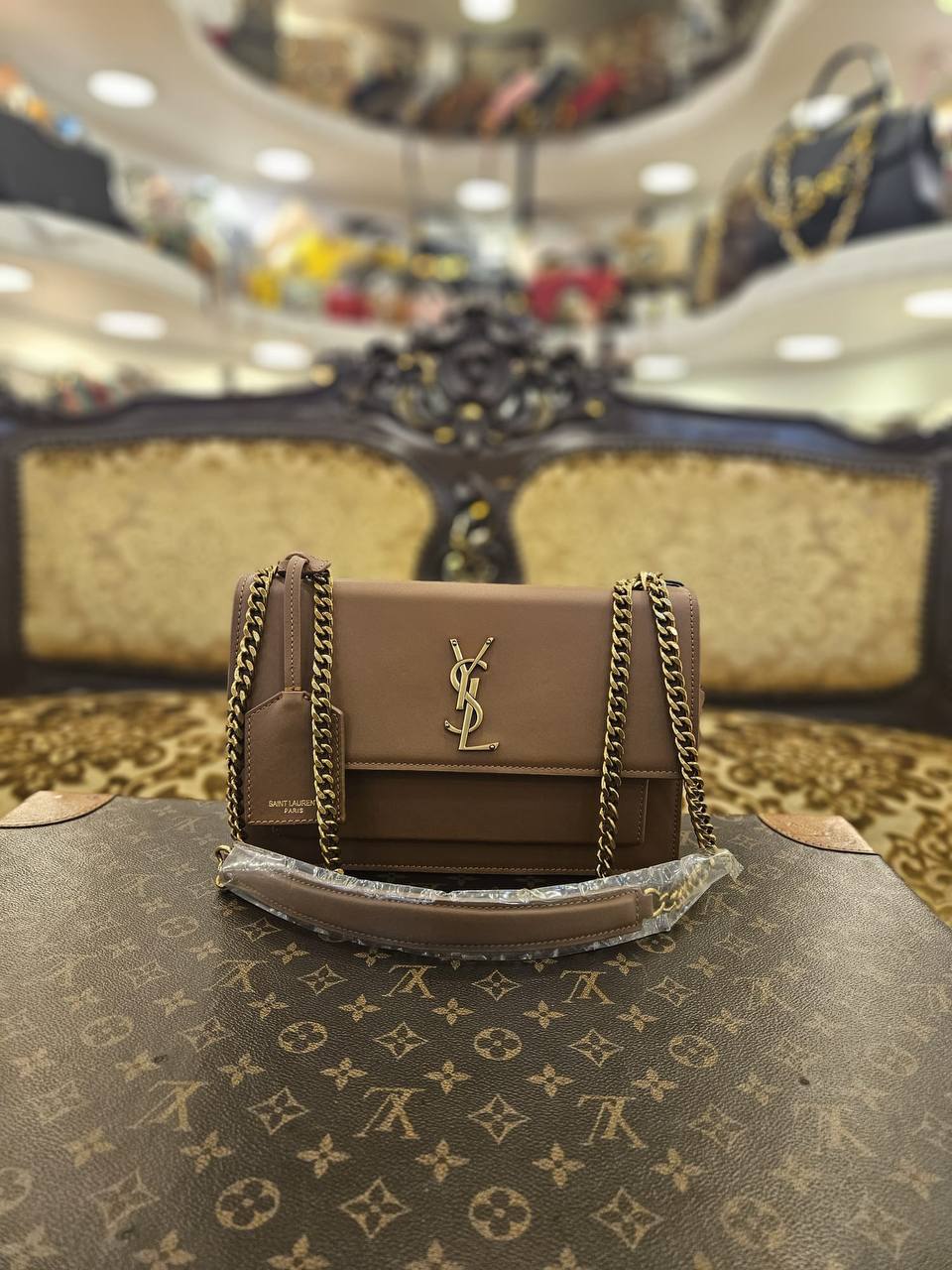 Yves Saint Laurent 2930
