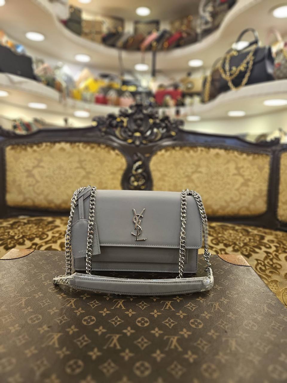 Yves Saint Laurent 2930