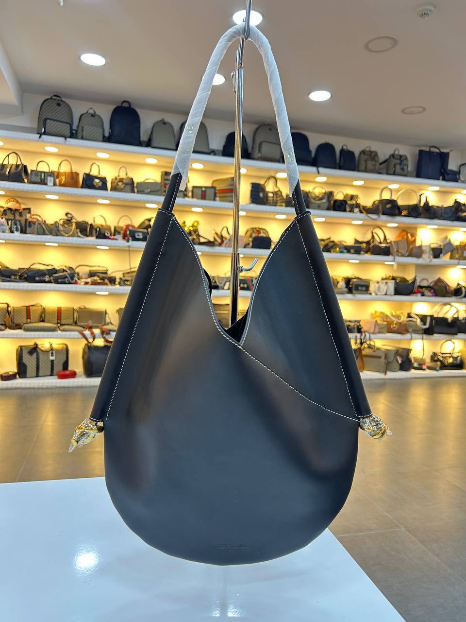 Bottega Veneta 3758
