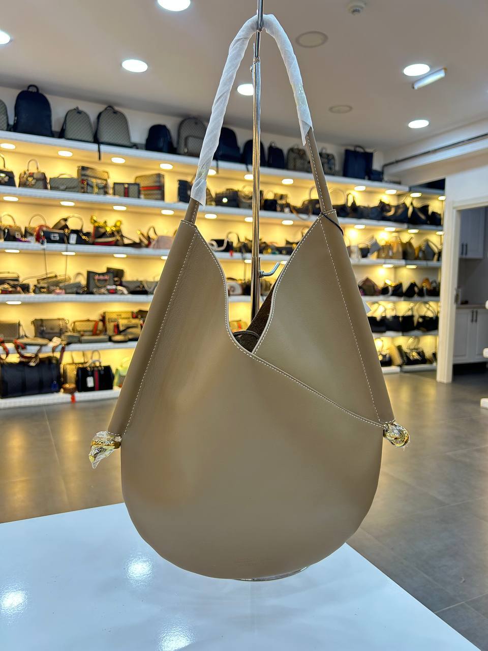 Bottega Veneta 3758