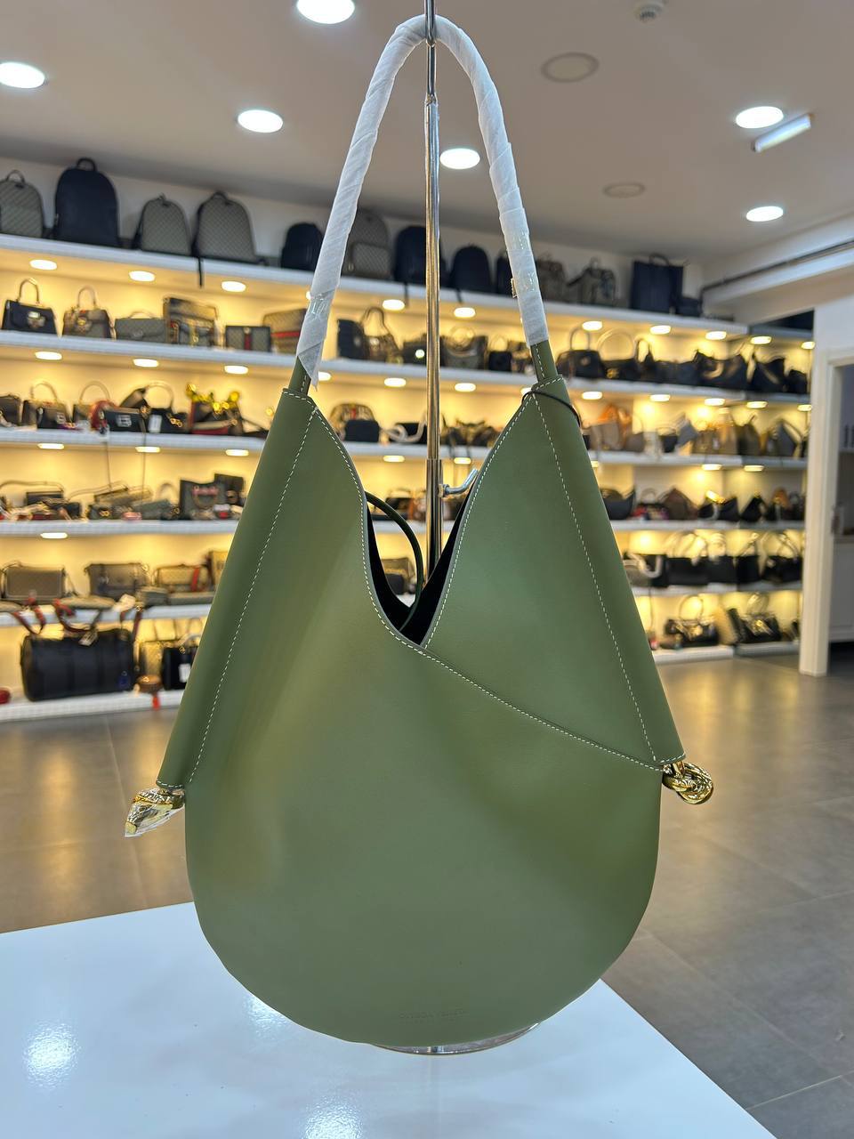 Bottega Veneta 3758