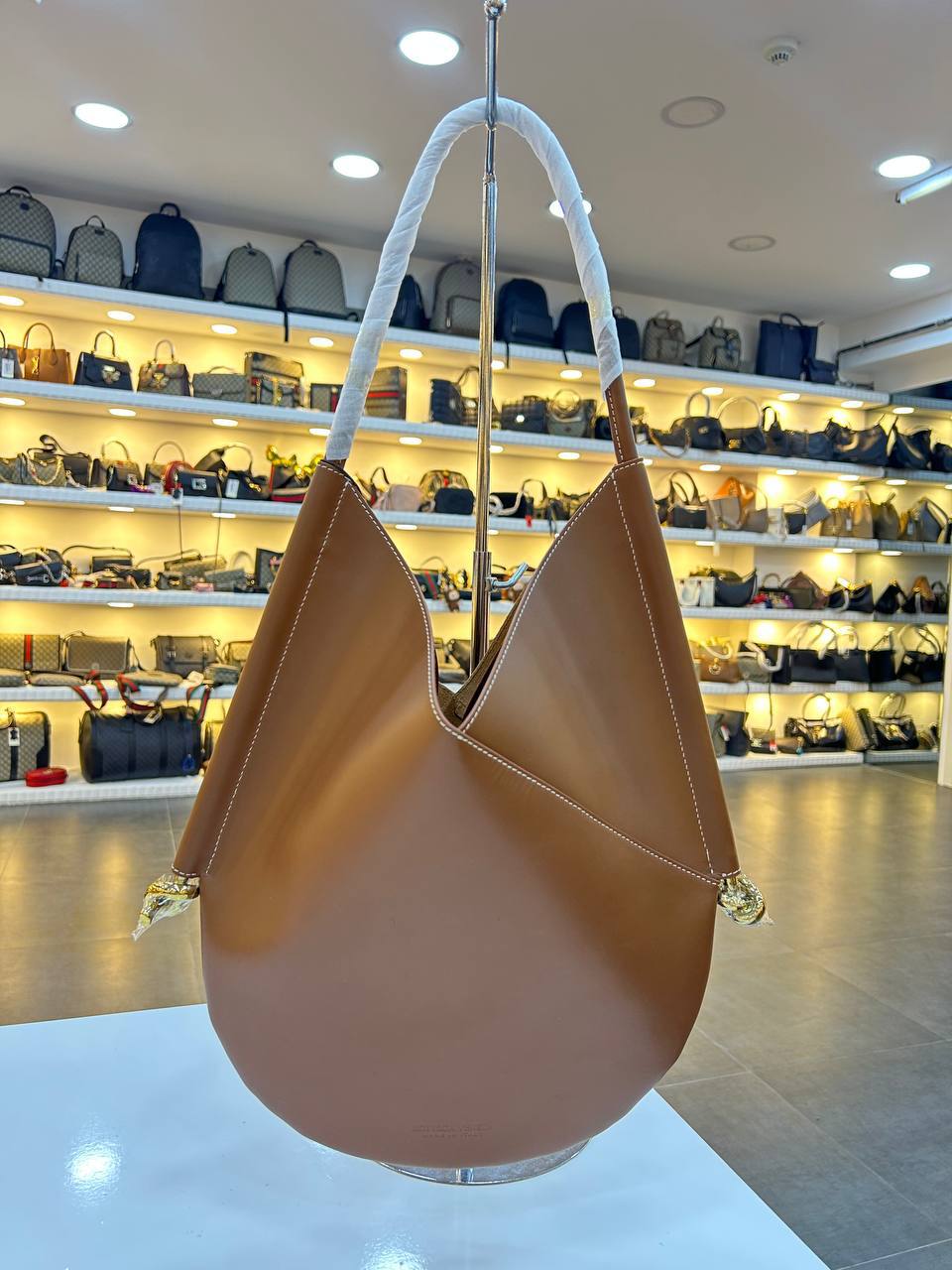 Bottega Veneta 3758