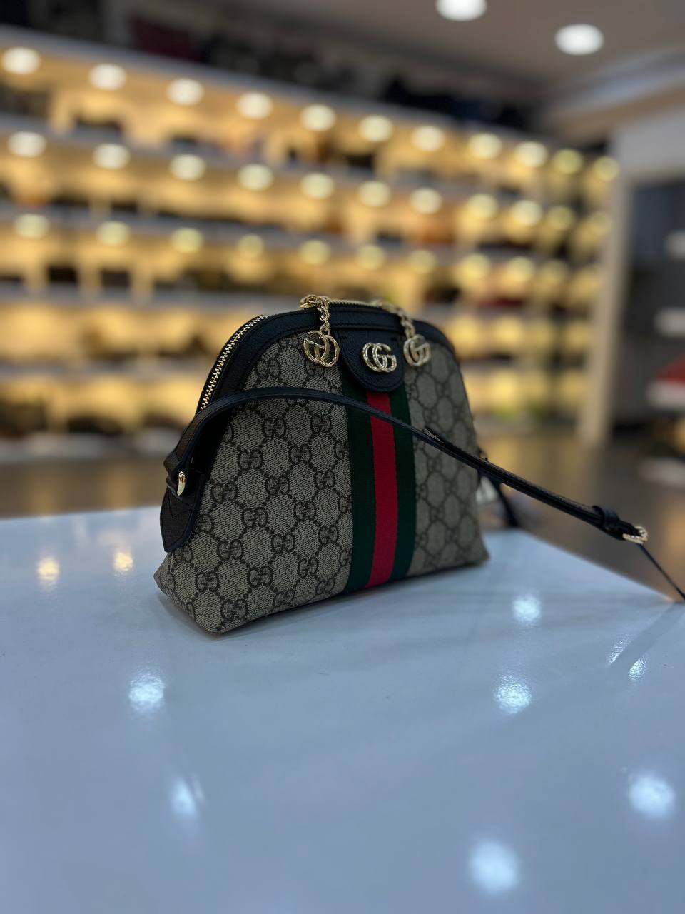 Gucci 5008