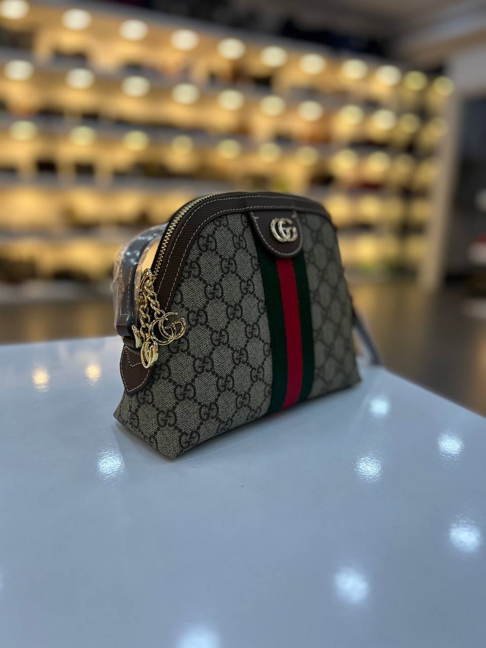 Gucci 5008