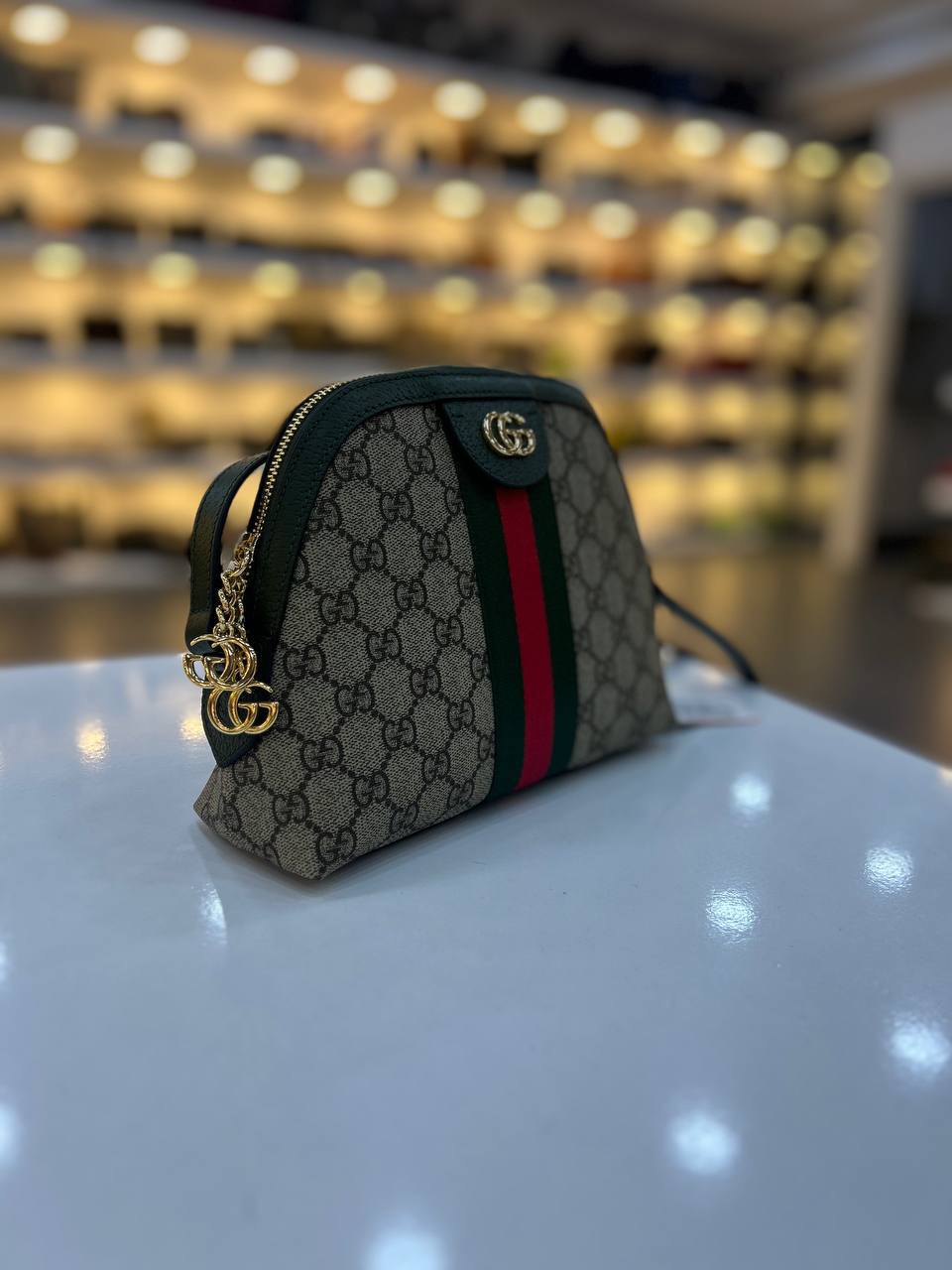 Gucci 5008