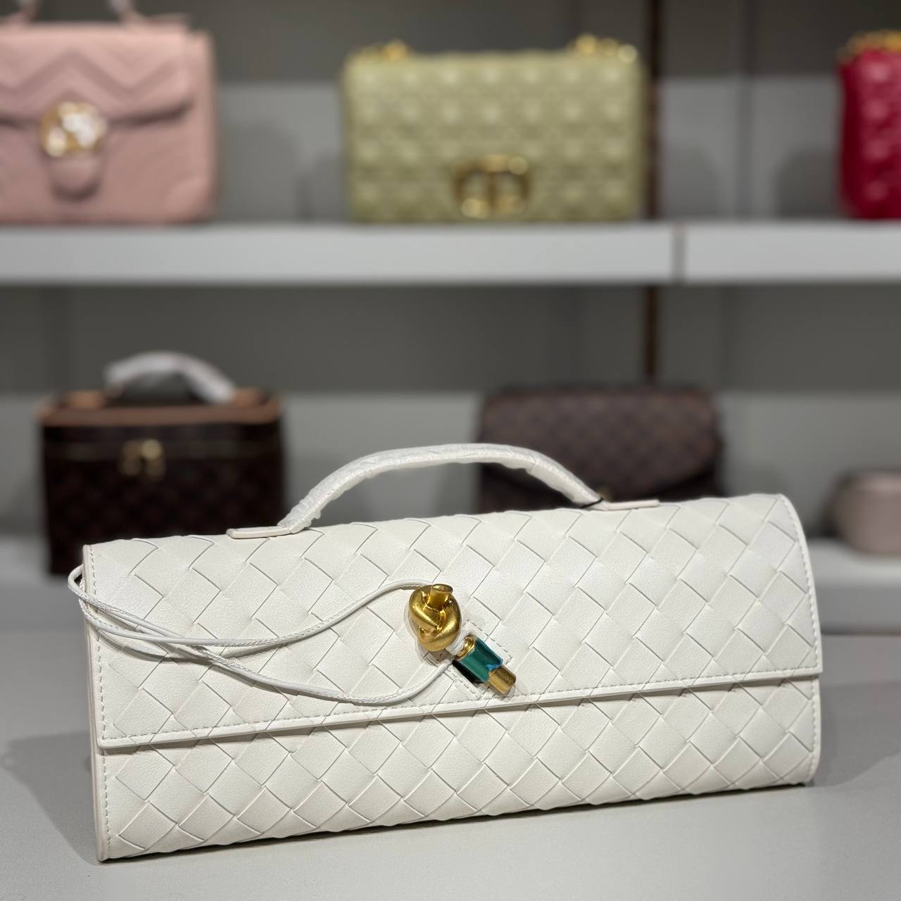 Bottega Veneta 0101