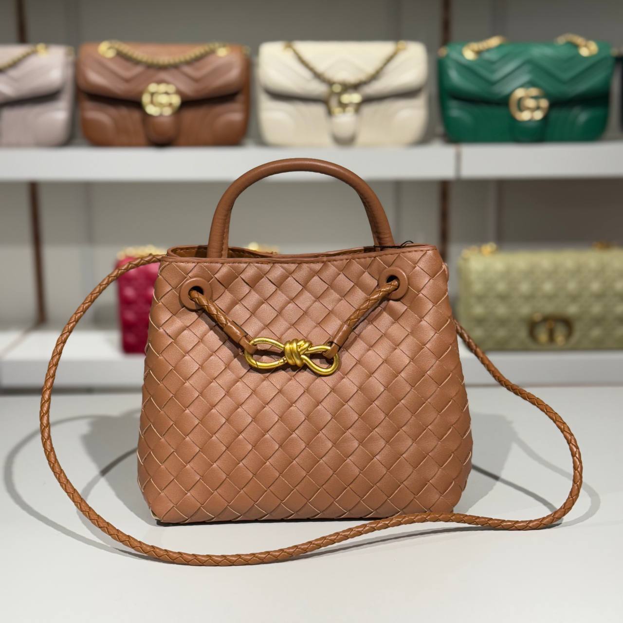 Bottega Veneta 1601