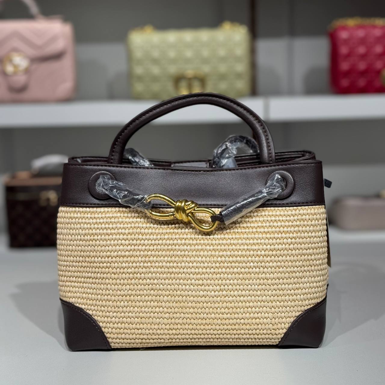 Bottega Veneta 2301