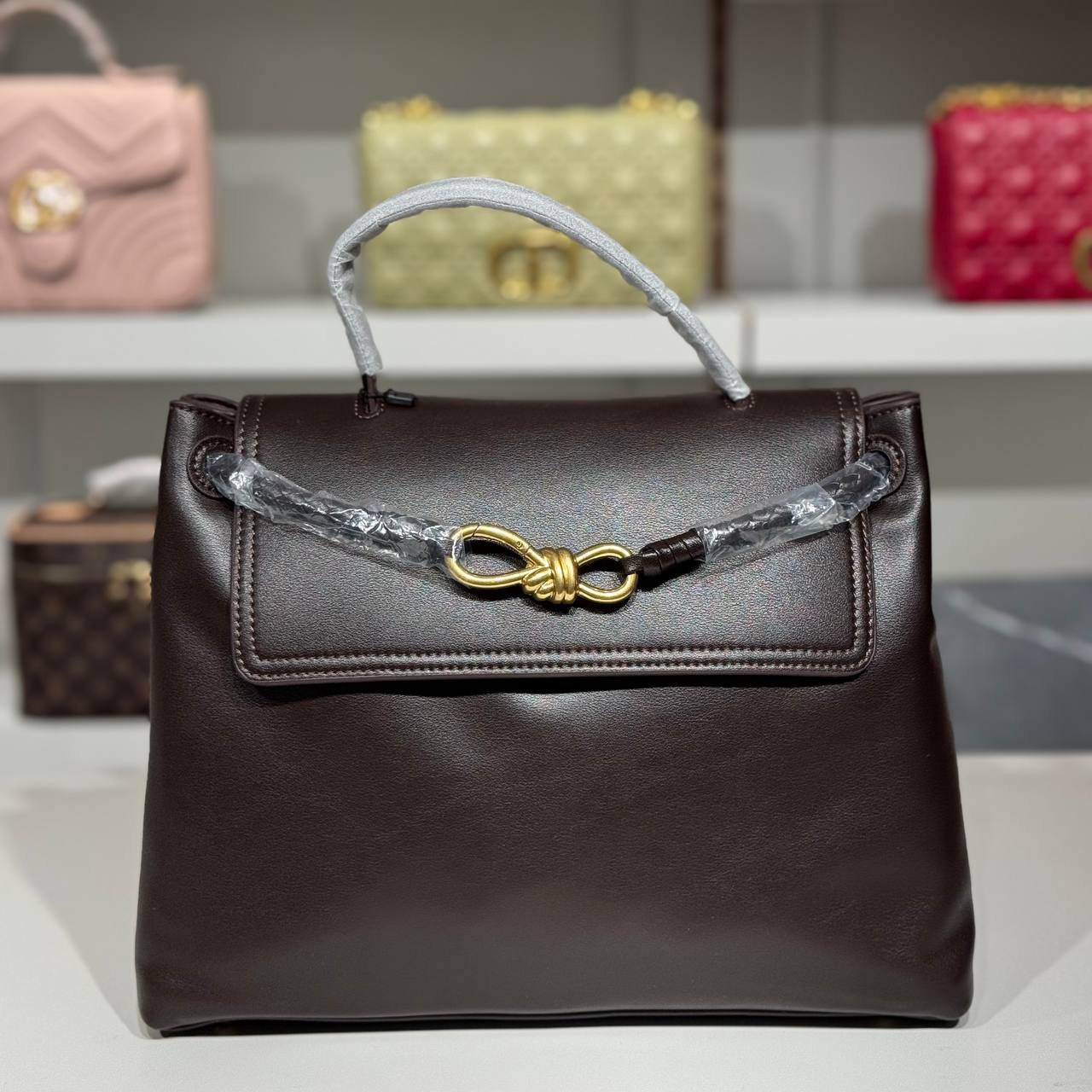 Bottega Veneta 2001