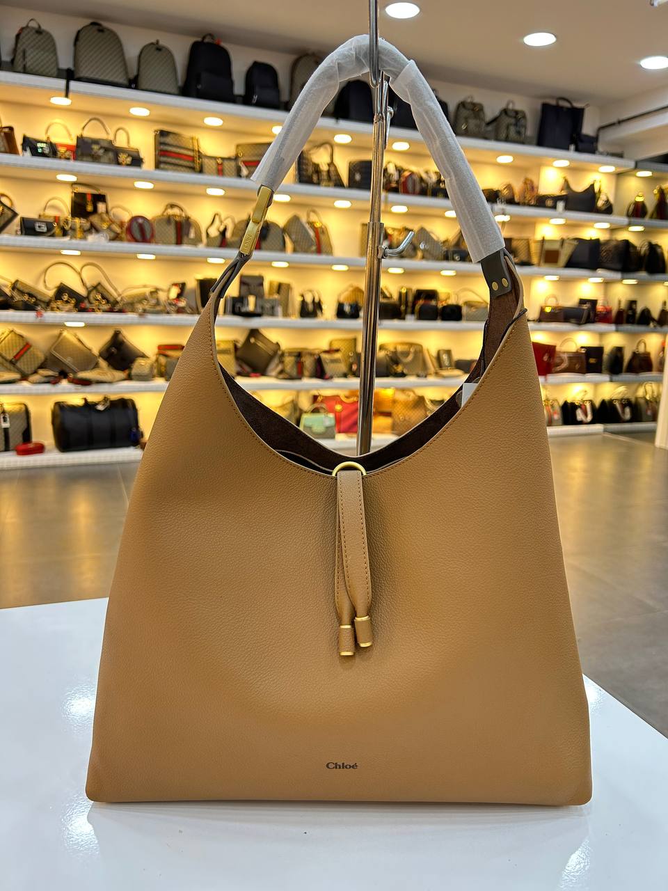 Chloe 3668
