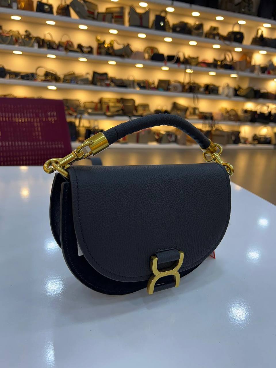 Chloe 3690
