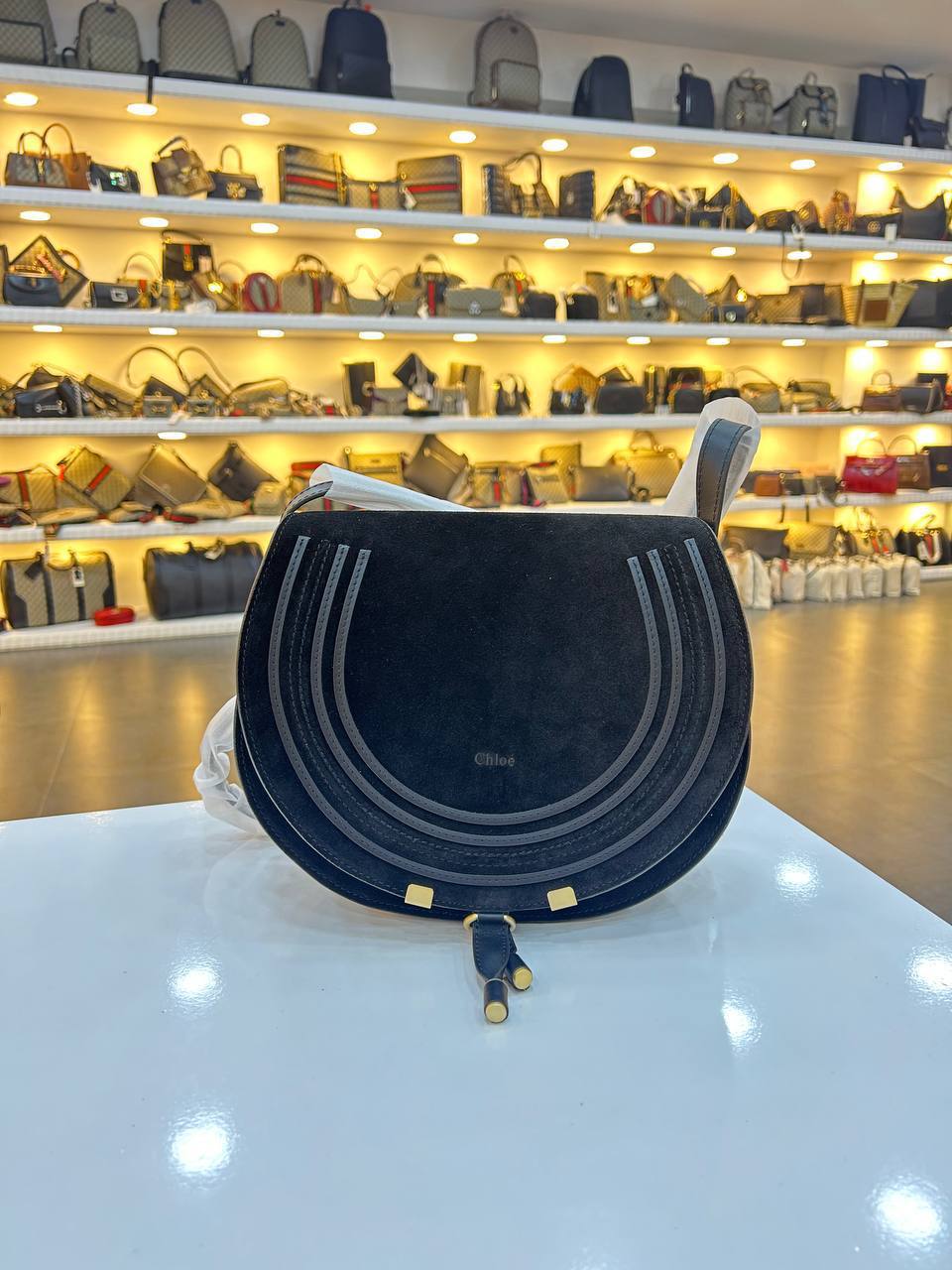 Chloe 3708