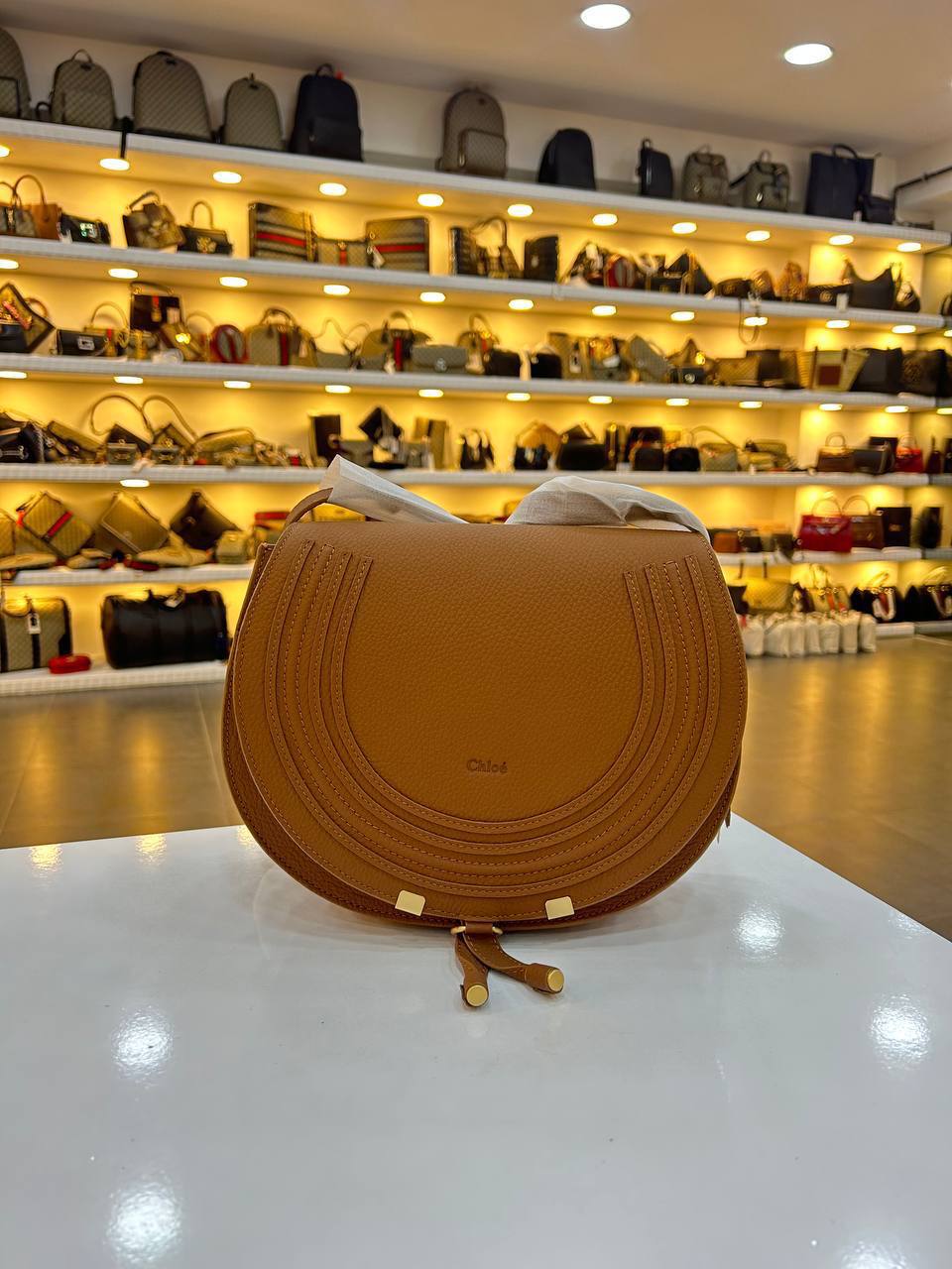 Chloe 3708
