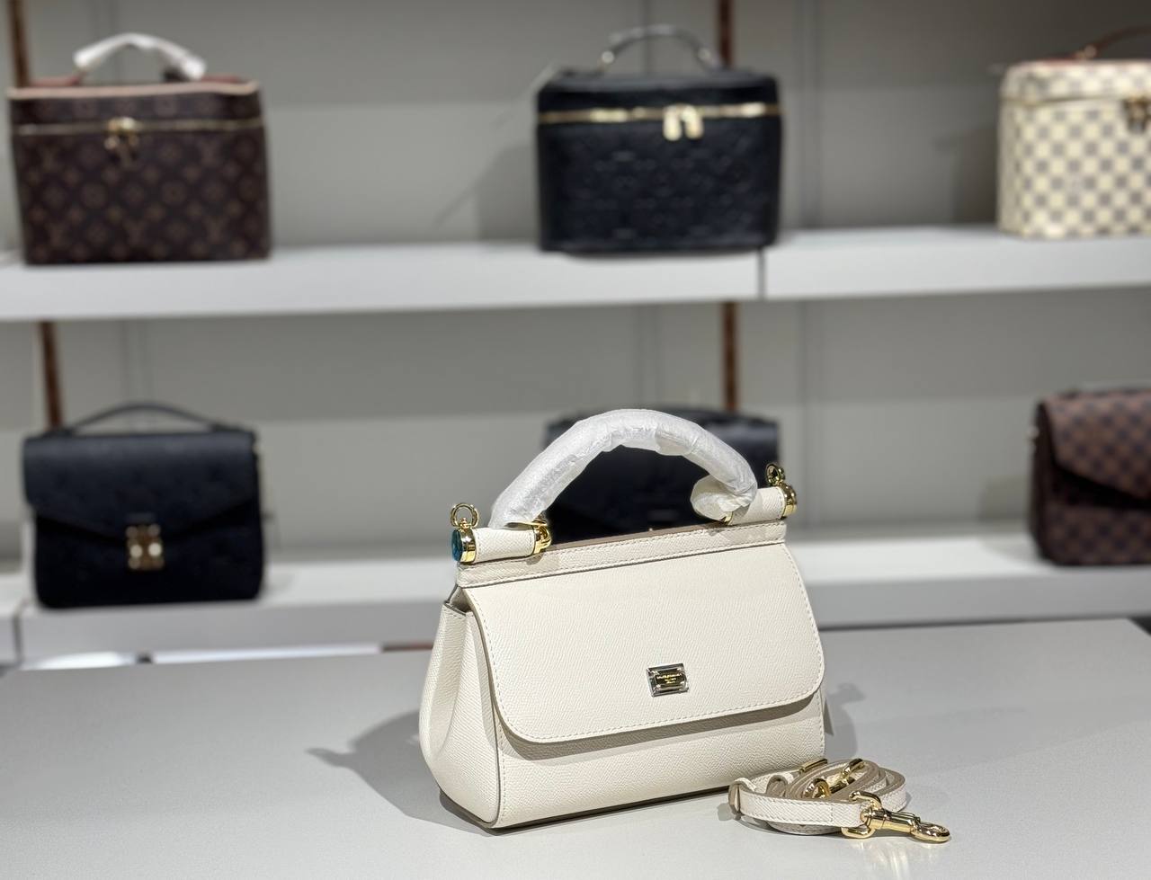 Dolce Gabbana 2901