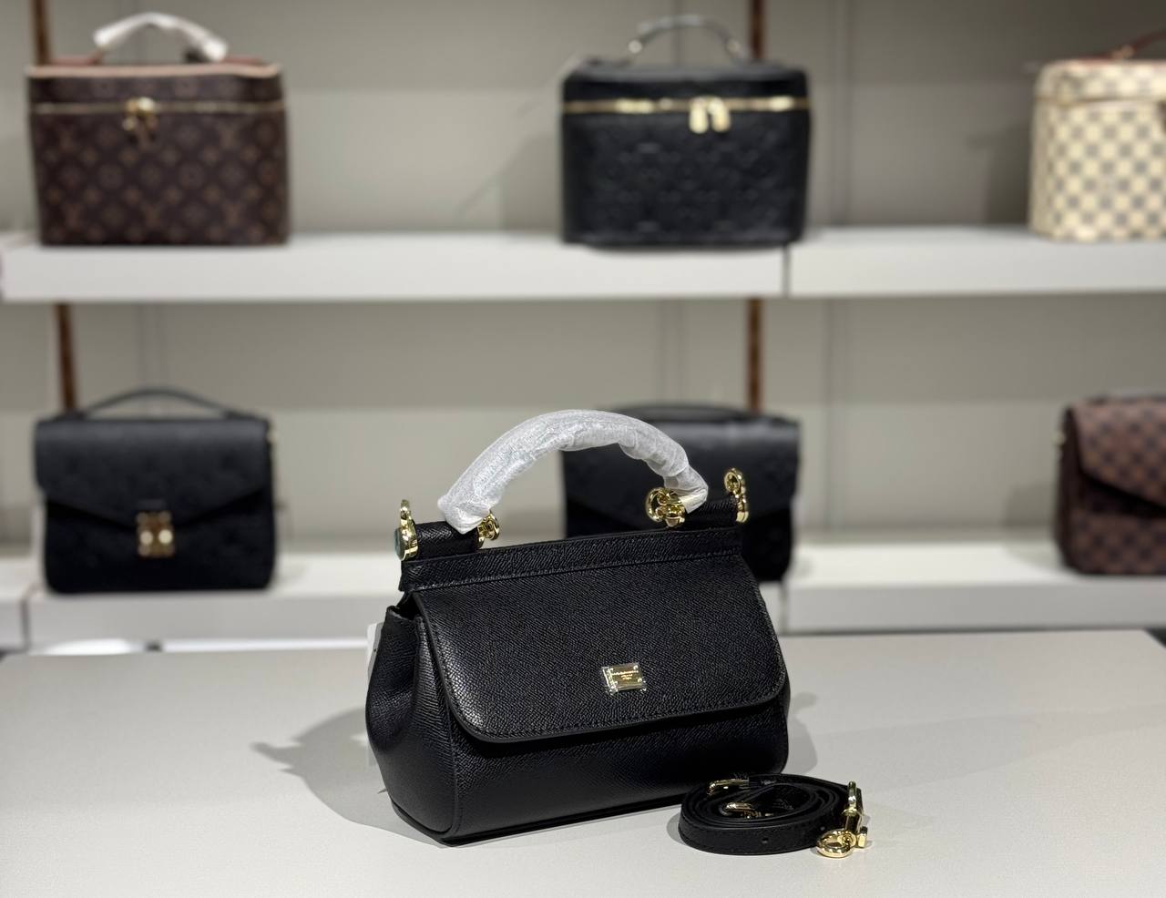 Dolce Gabbana 2901