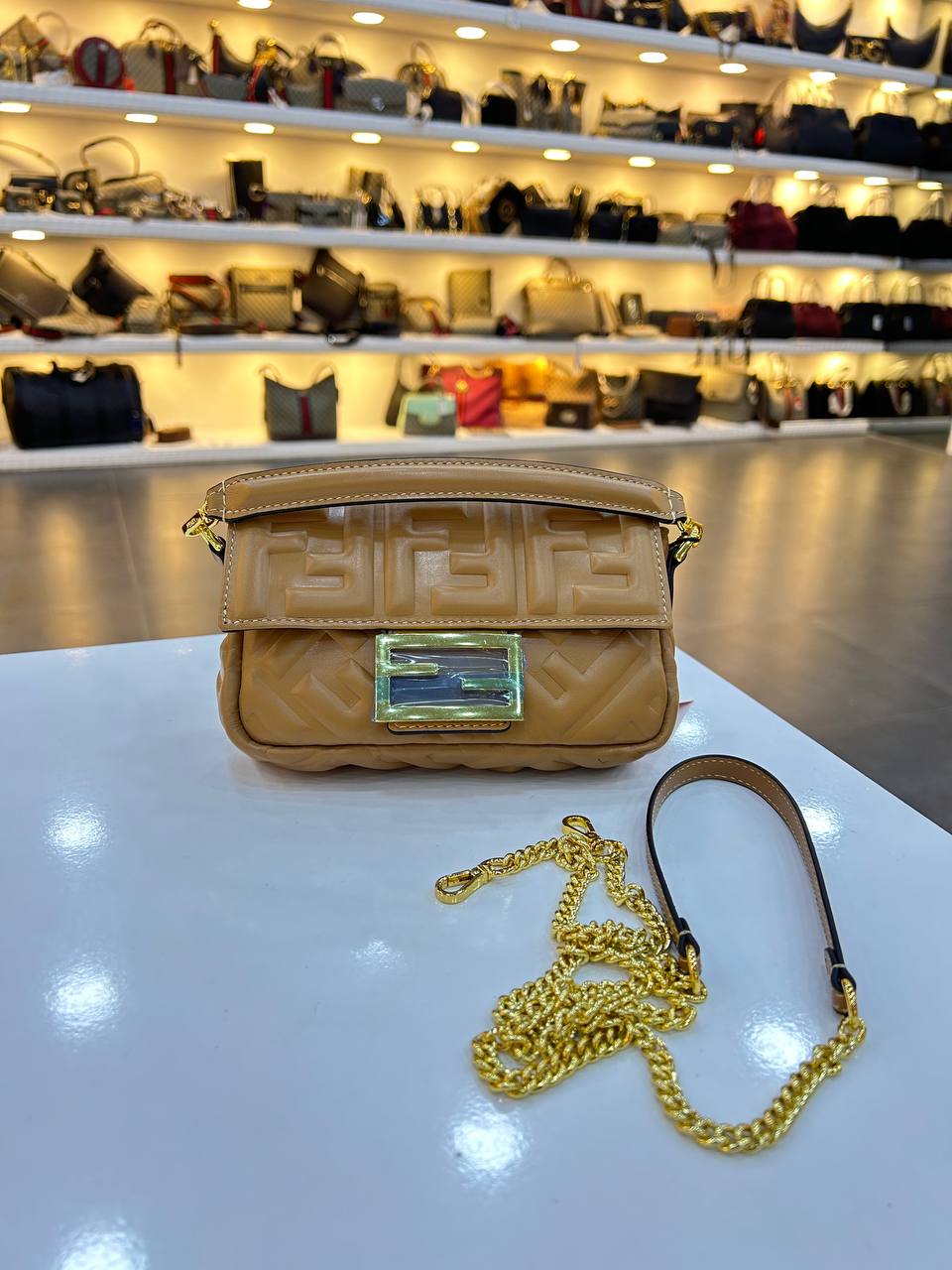 Fendi 3075
