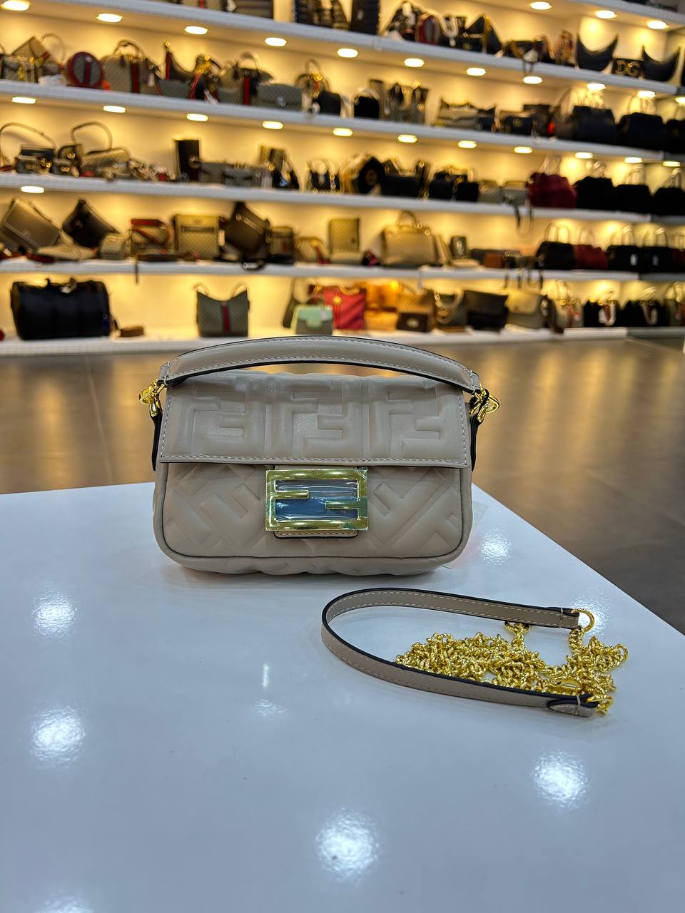 Fendi 3075