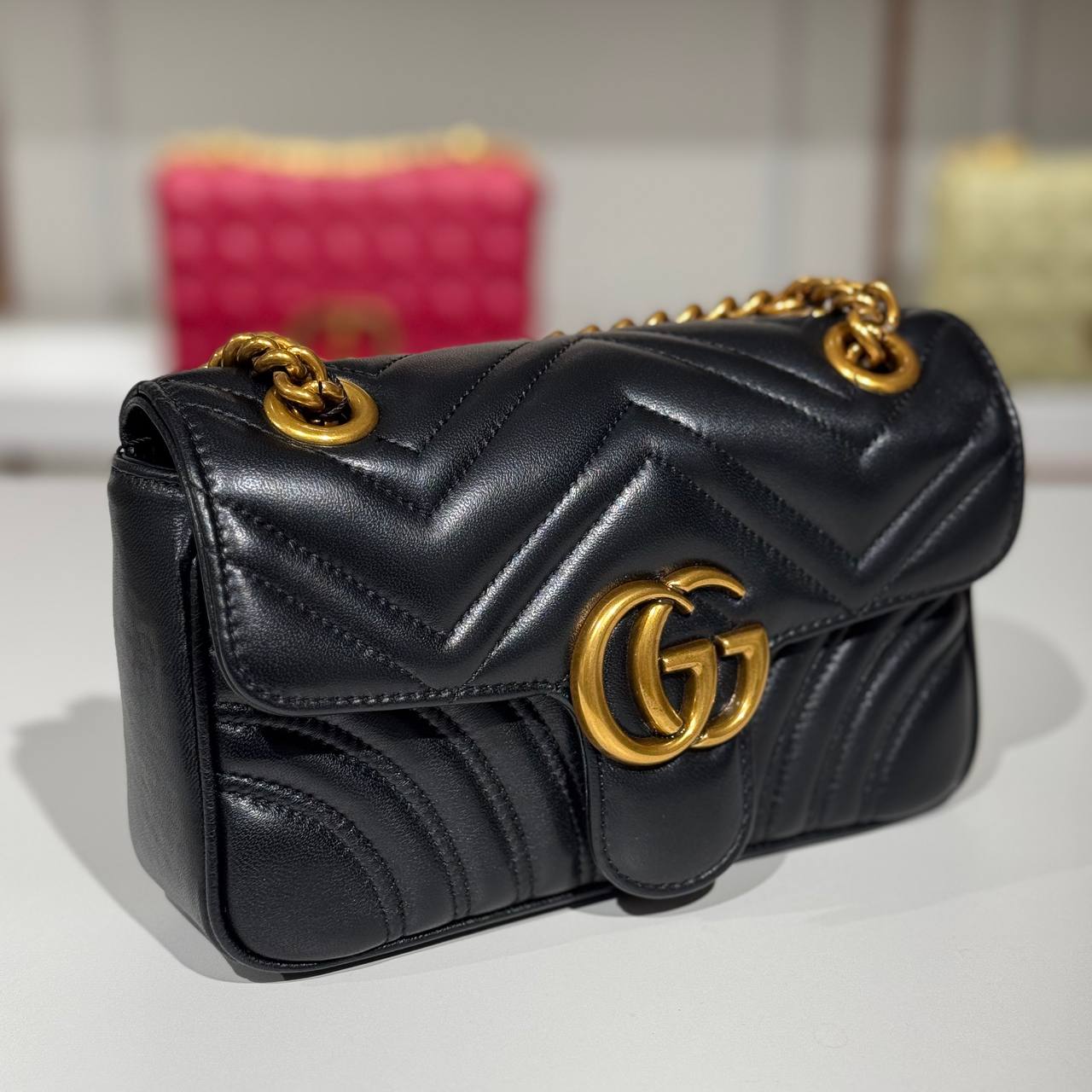 Gucci 3001