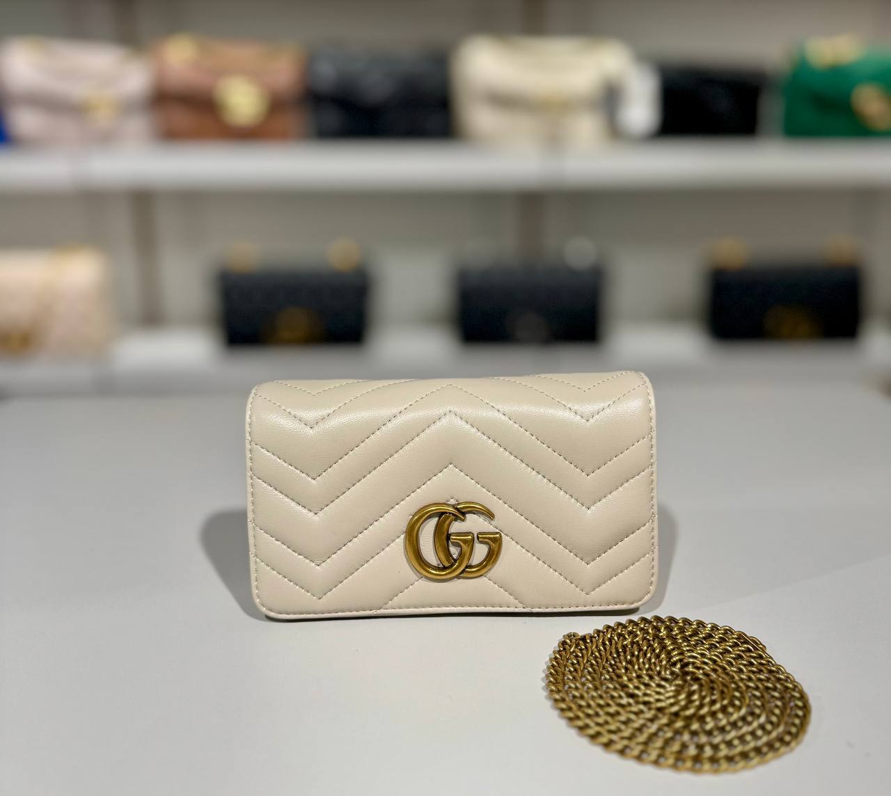 Gucci 3726