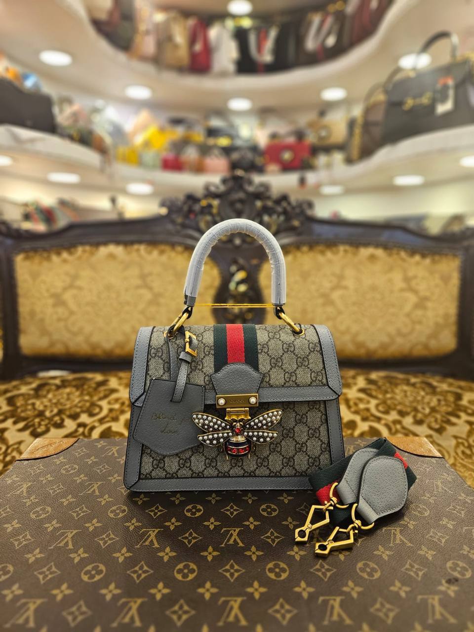 Gucci 3070