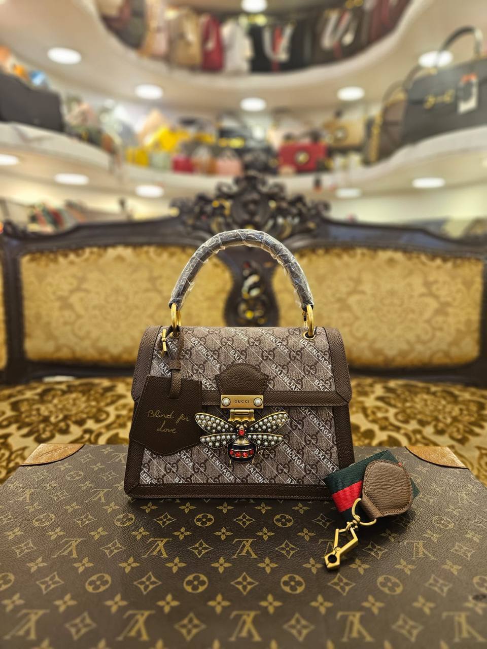 Gucci 3070