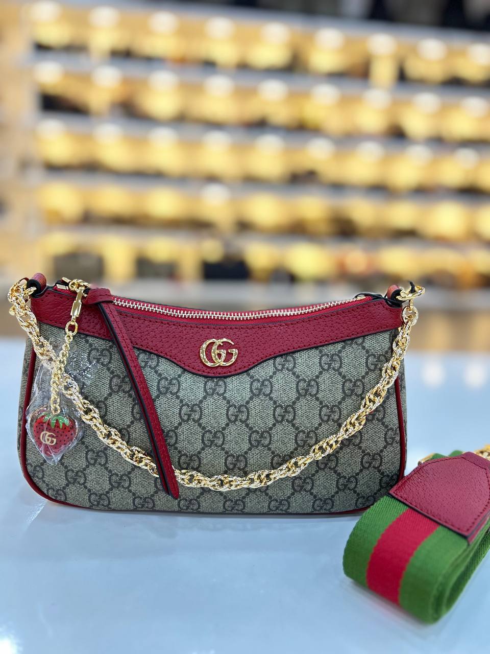 Gucci 3527