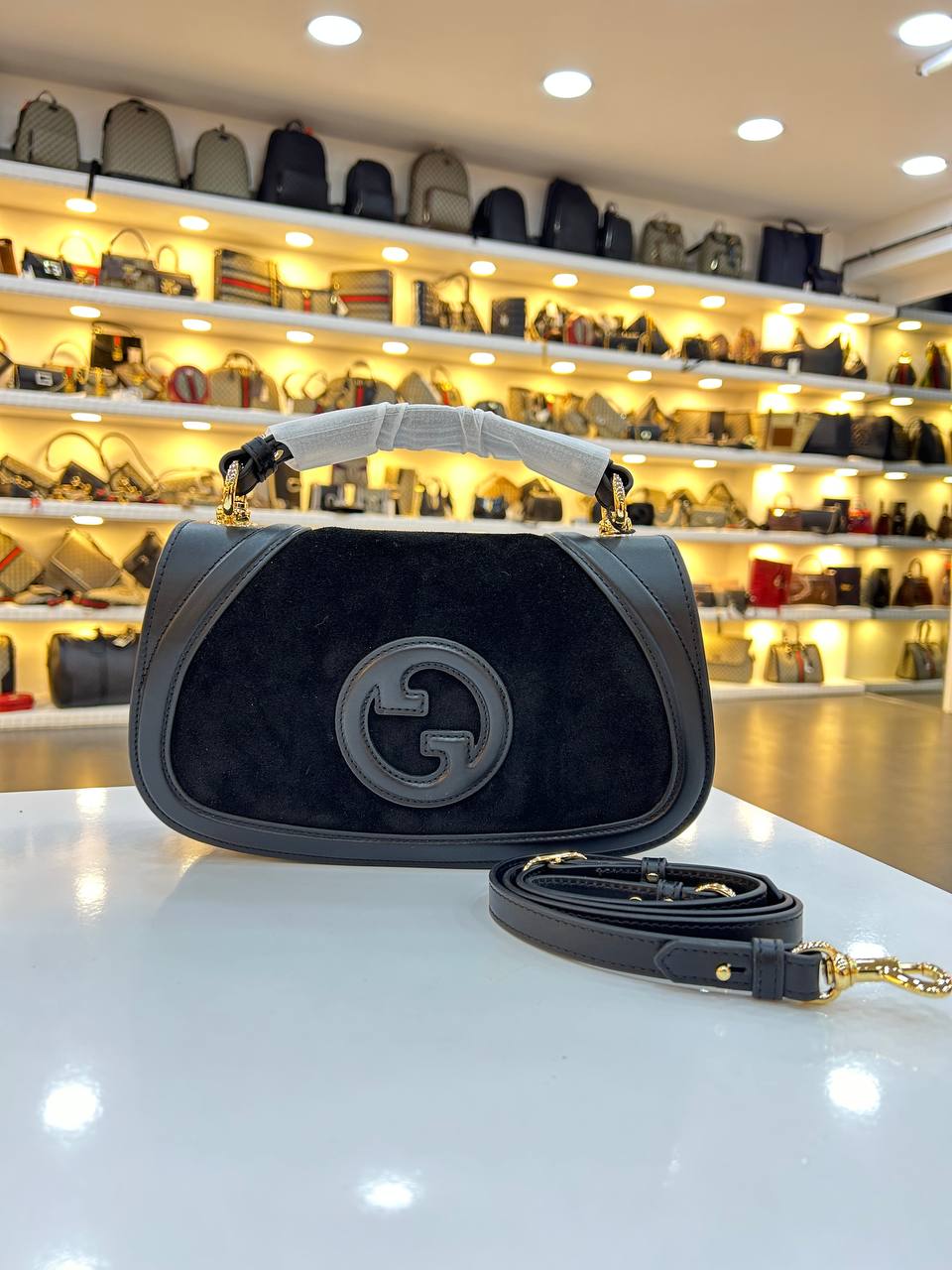 Gucci 3699