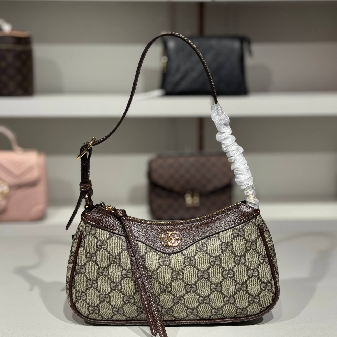 Gucci 4901