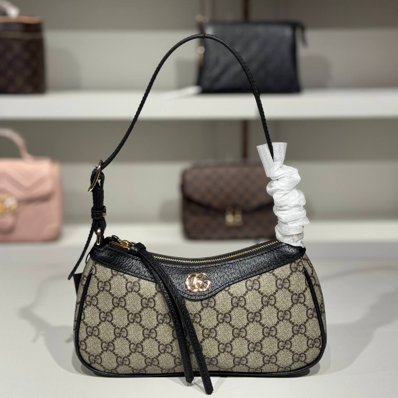 Gucci 4901