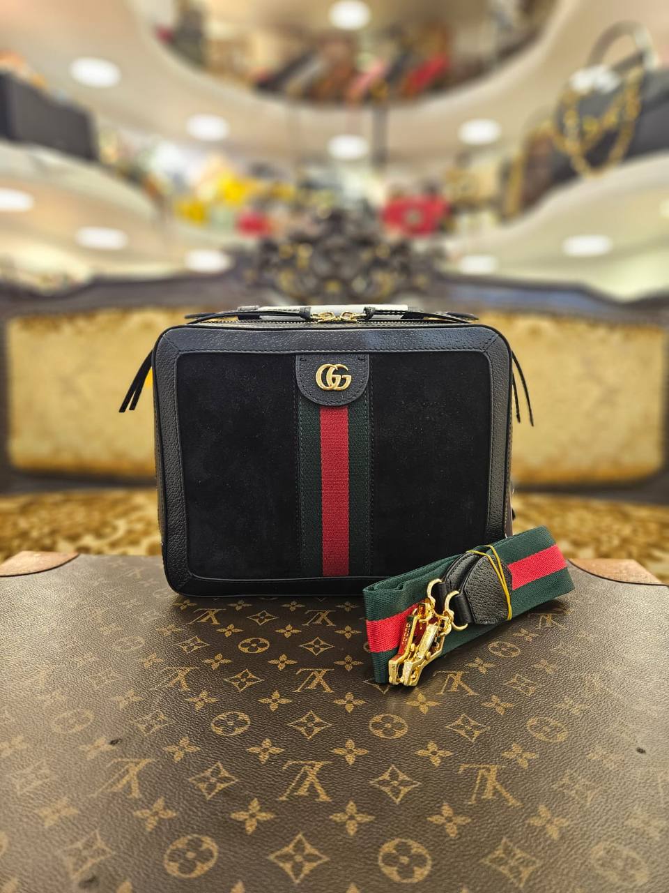 Gucci 5002