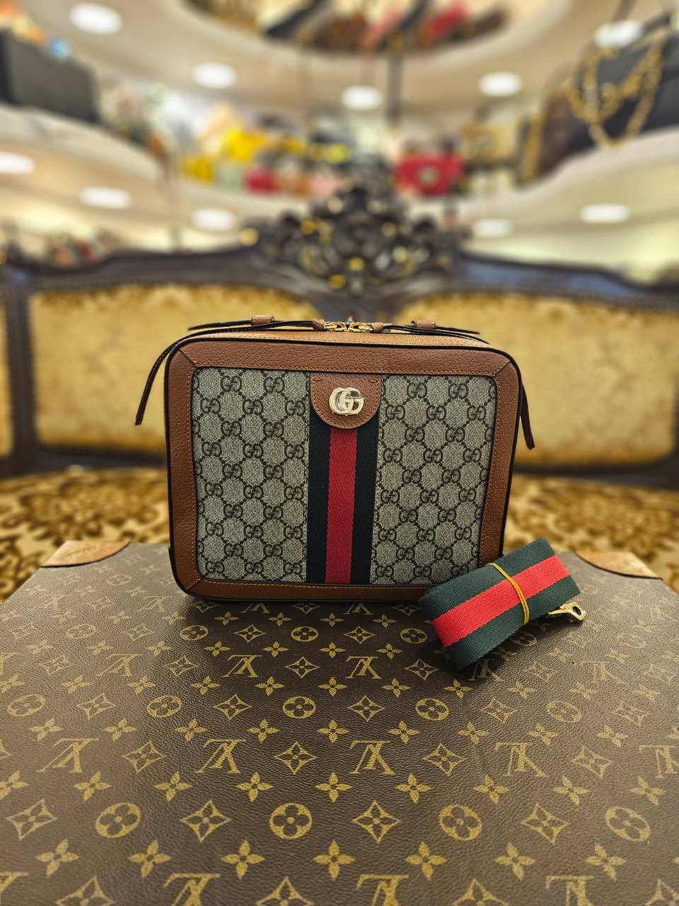 Gucci 5003
