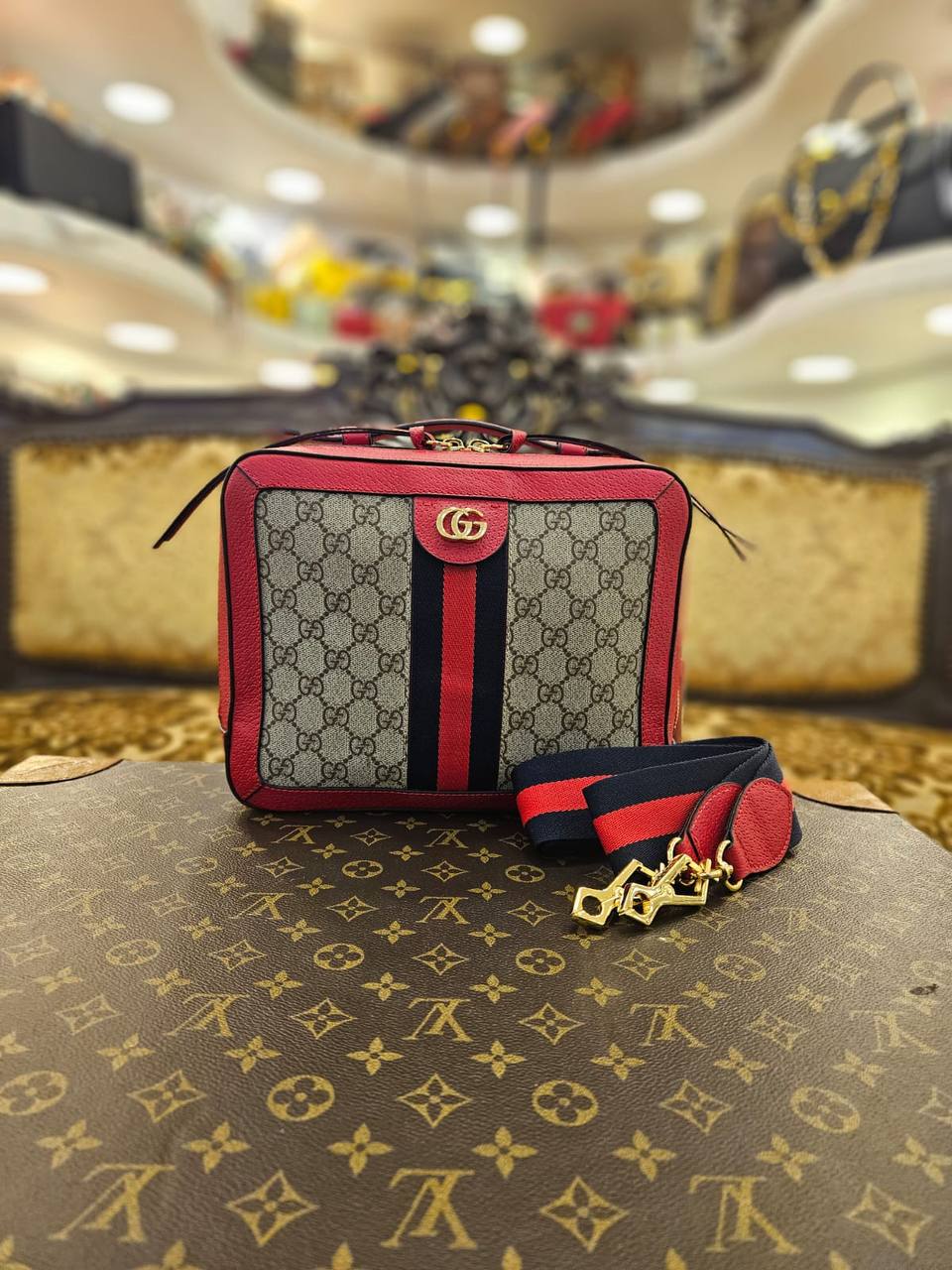Gucci 5003