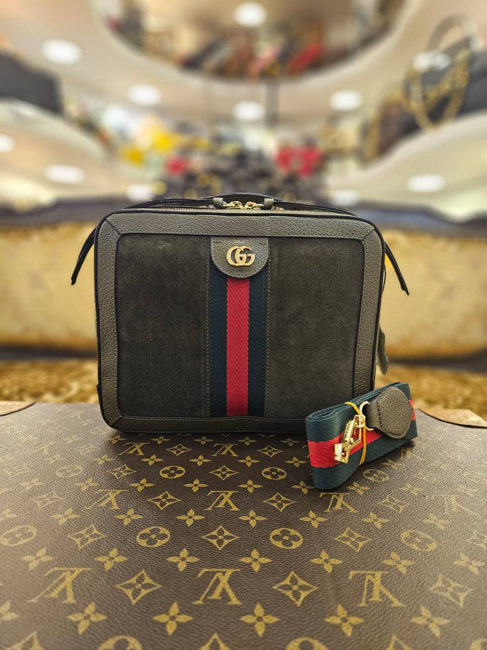 Gucci 5002