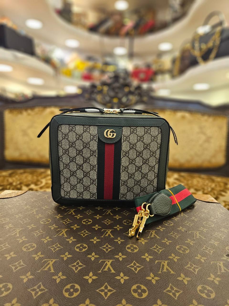 Gucci 5003