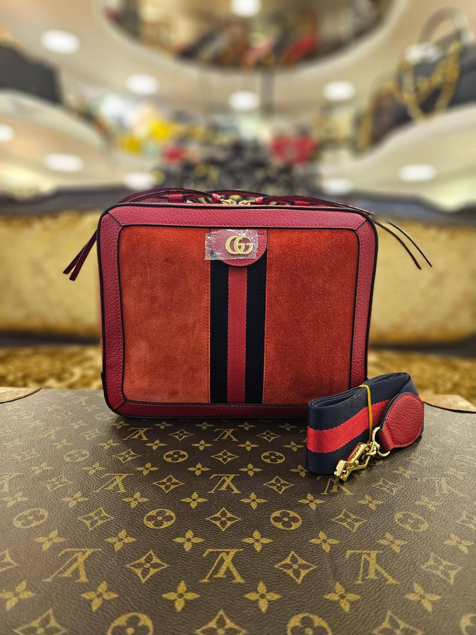 Gucci 5002