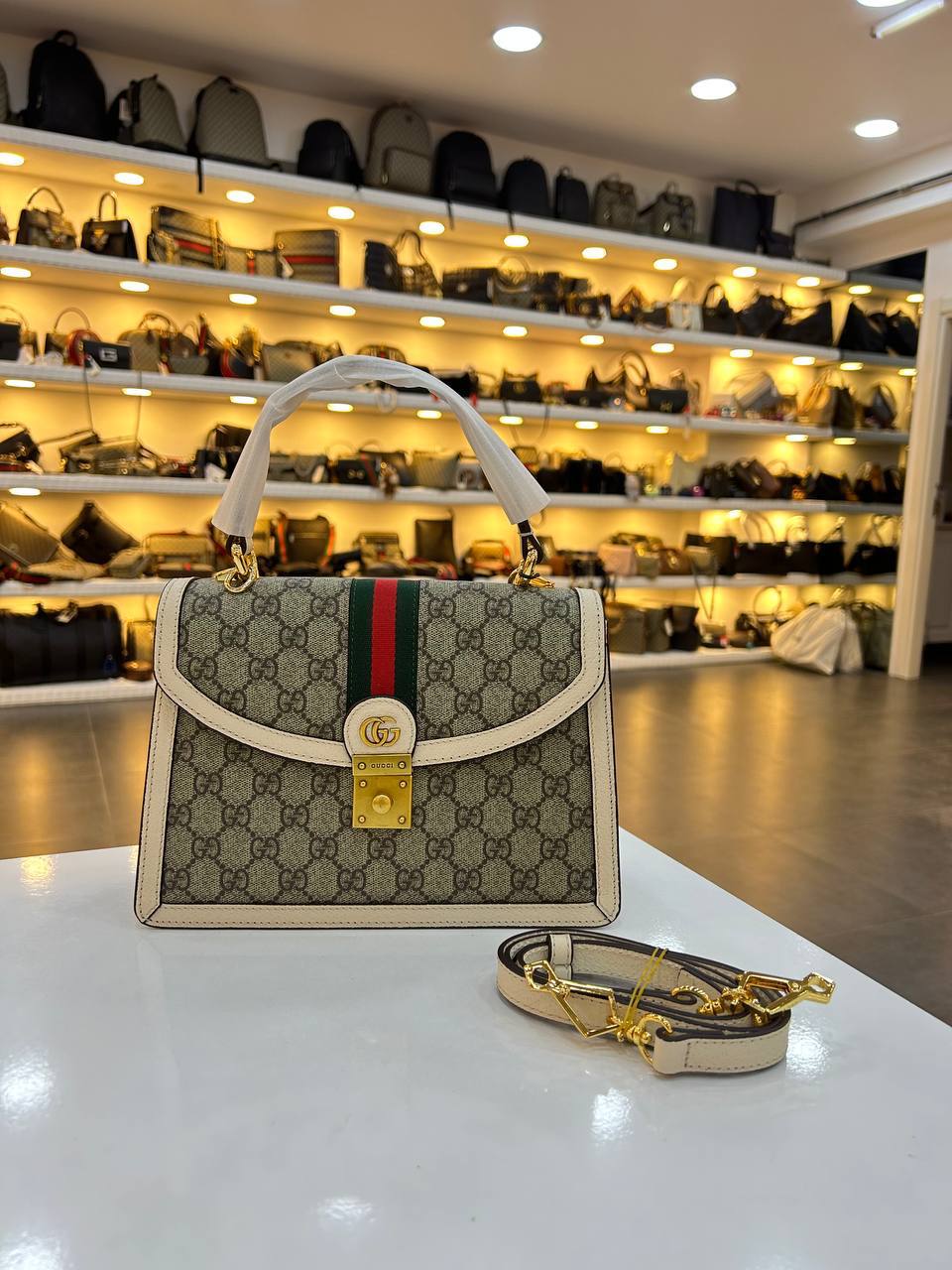 Gucci  Ophidia Medium
