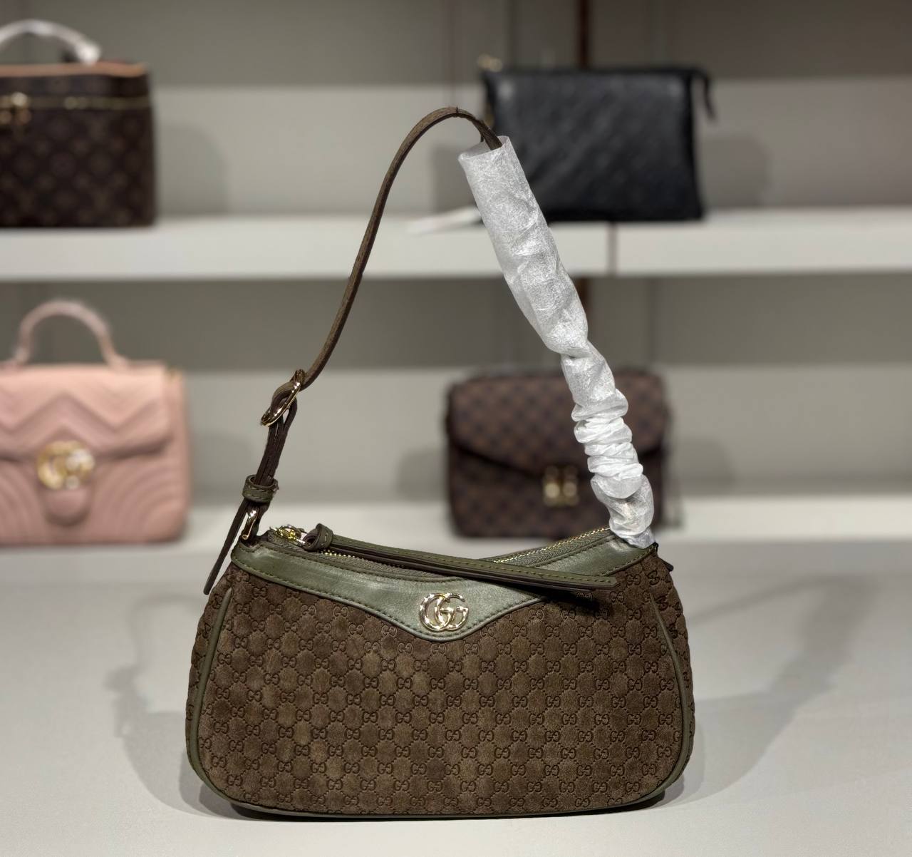 Gucci 5010