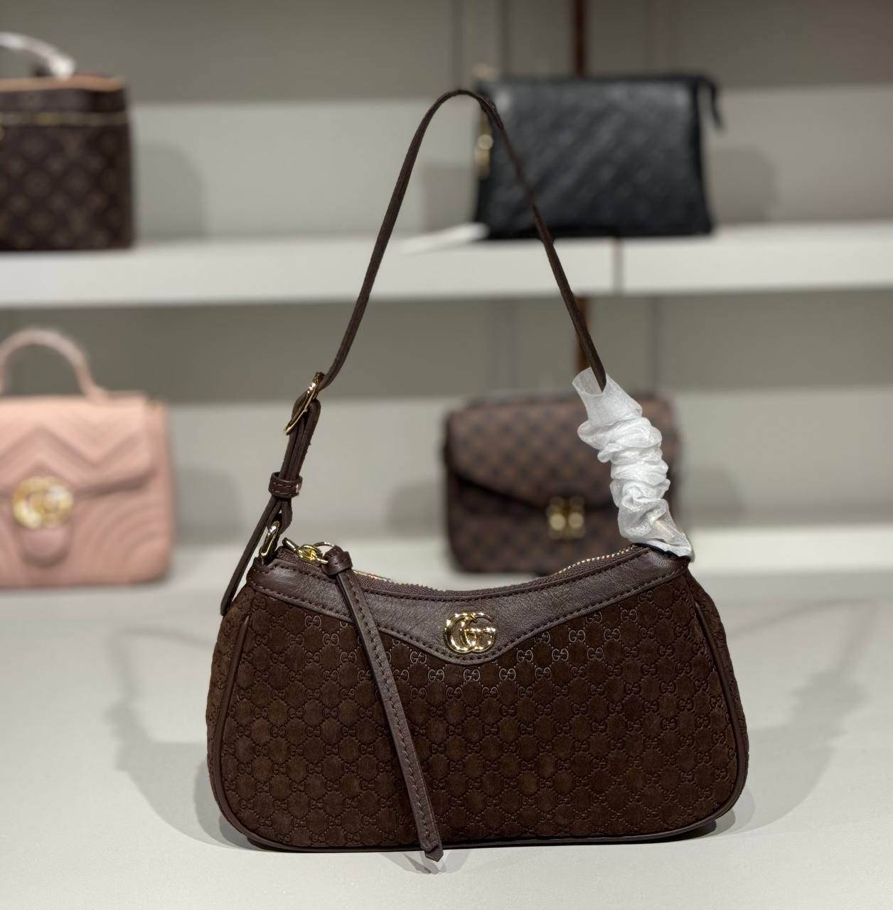Gucci 5010
