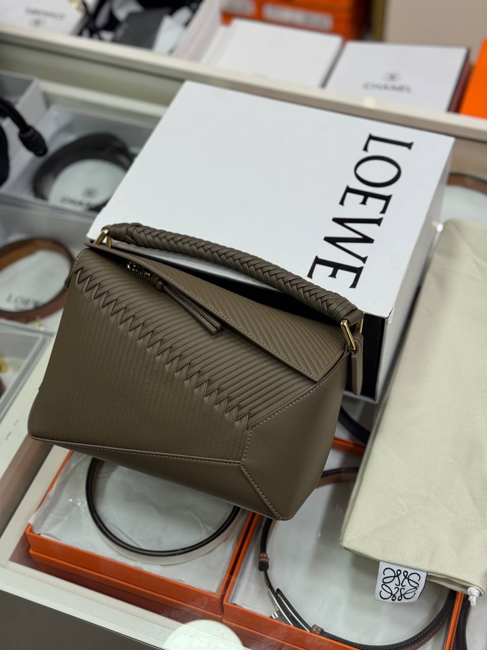 Loewe Puzzle