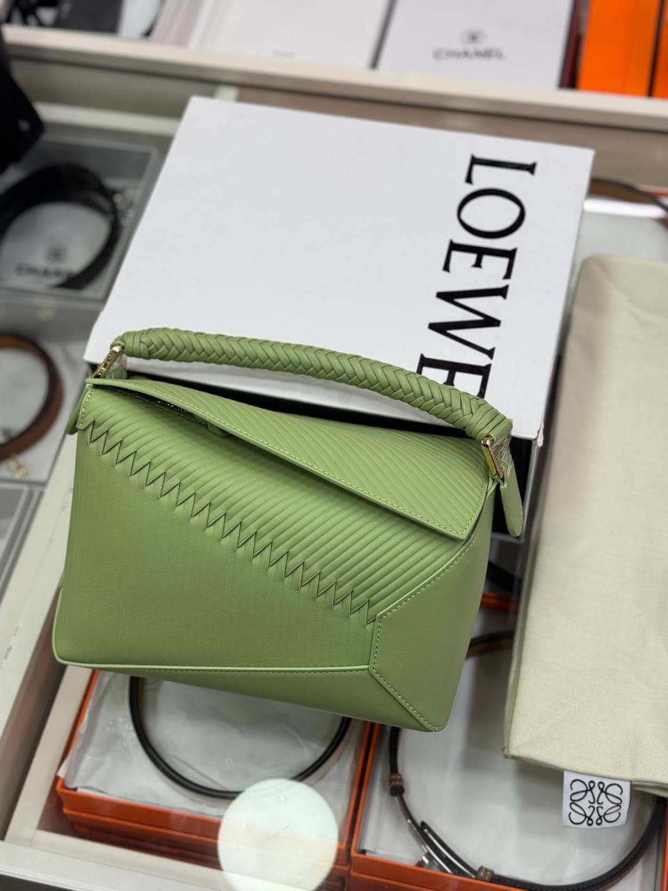 Loewe Puzzle