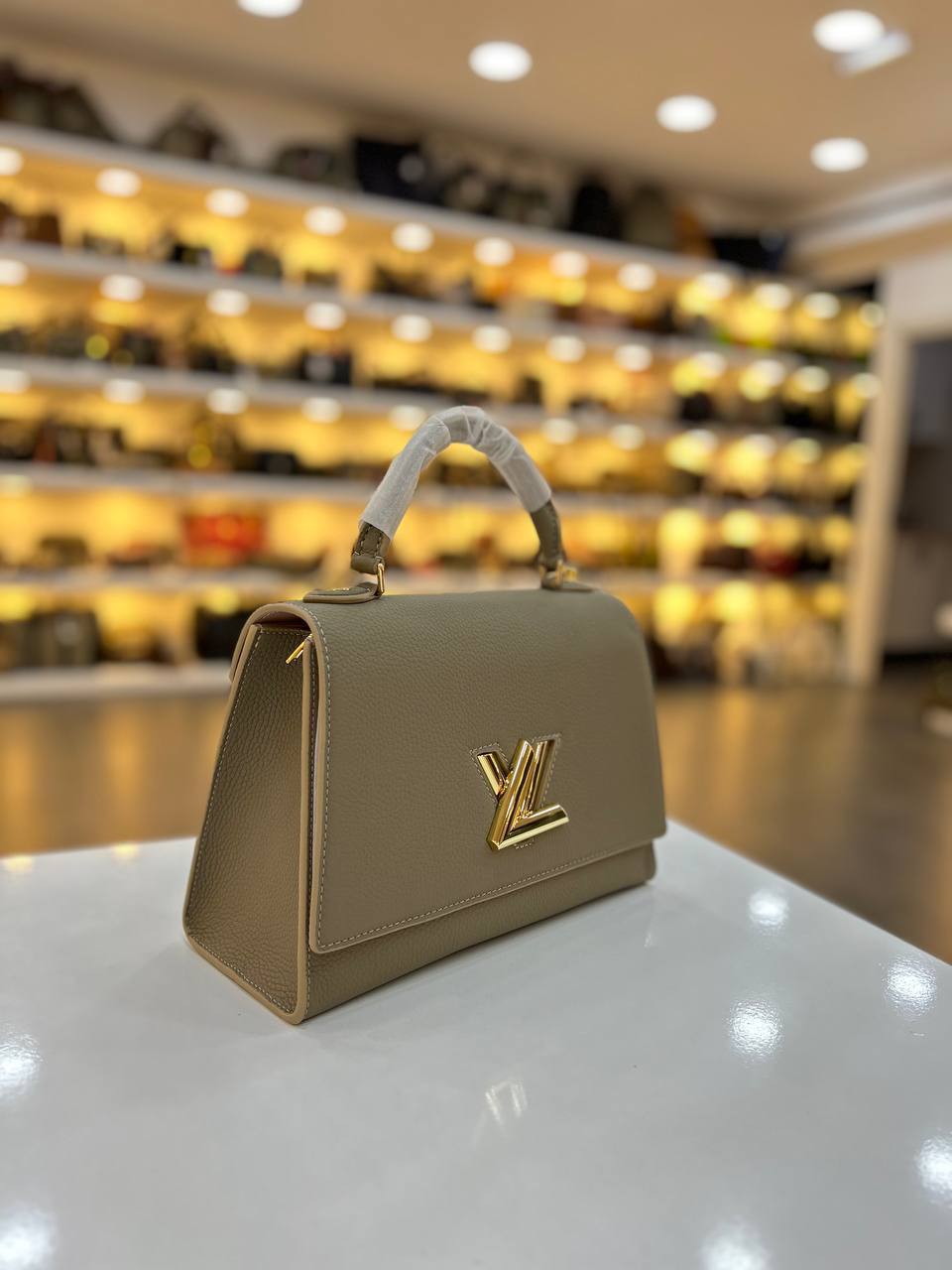 Louıs Vuıtton 3356