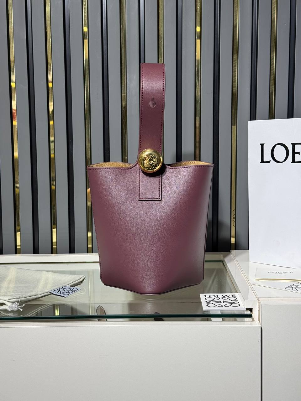 Loewe Pebble Bucket