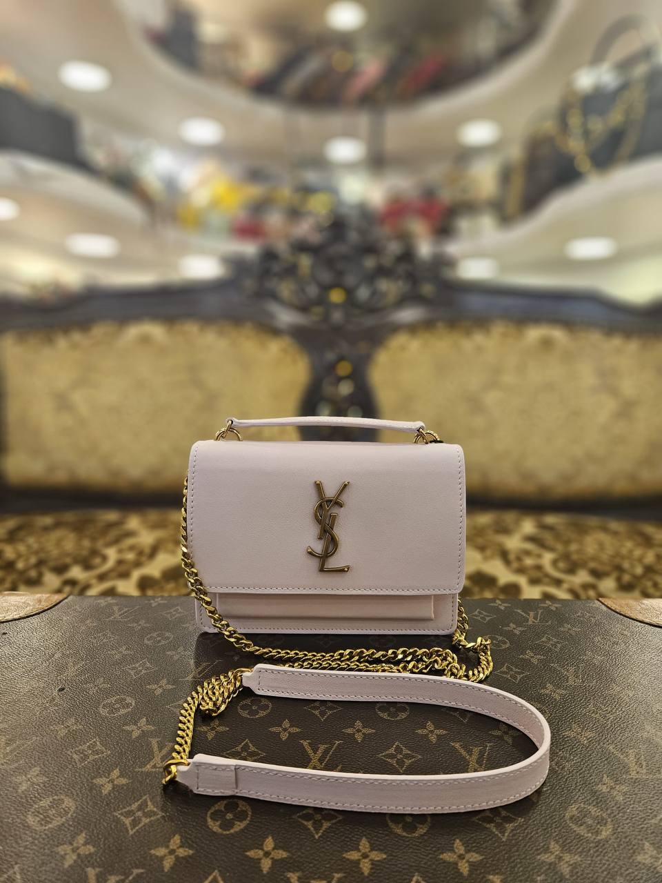 Yves Saint Laurent 3682