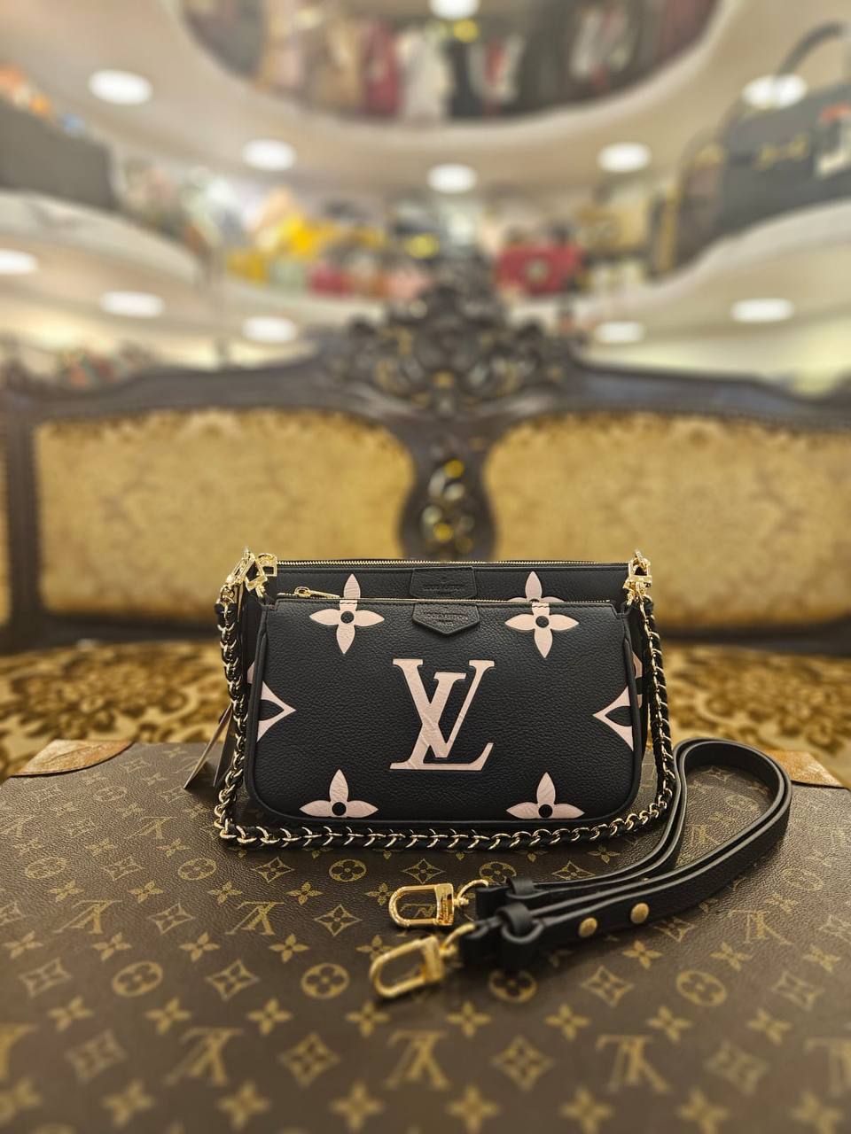 Louıs Vuıtton 3399