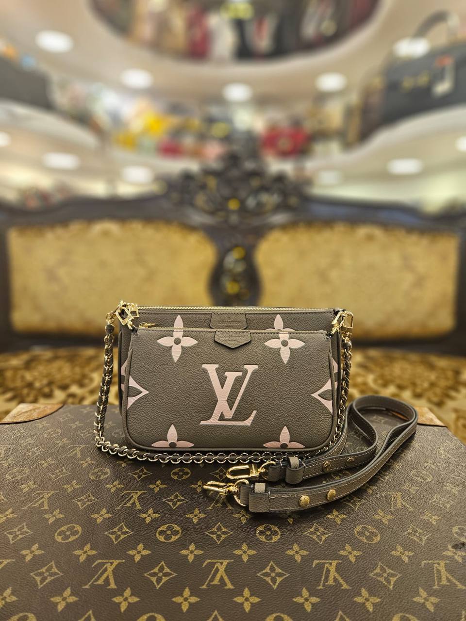 Louıs Vuıtton 3399