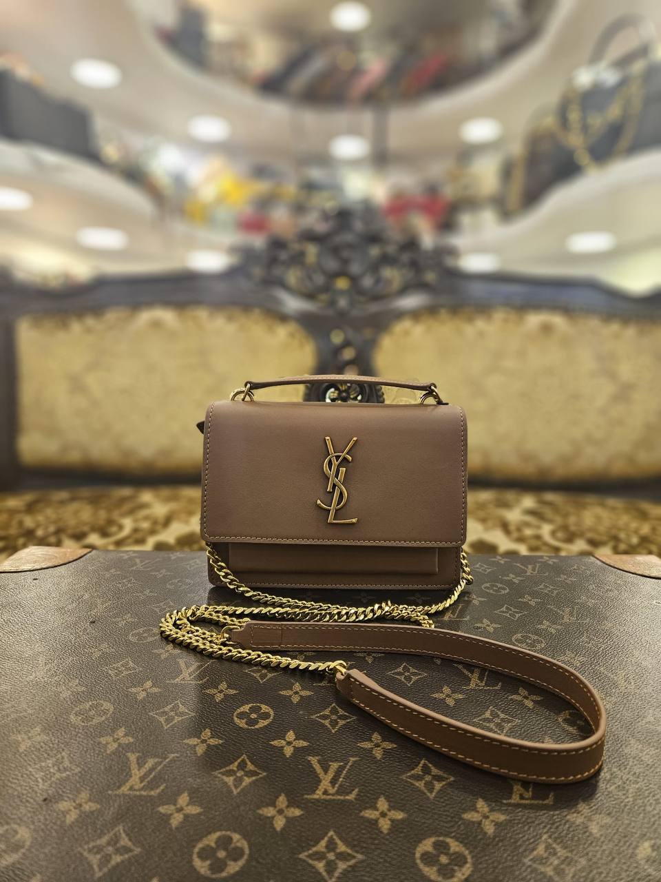 Yves Saint Laurent 3682