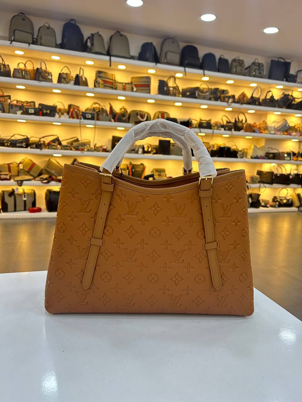 Louıs Vuıtton 3752